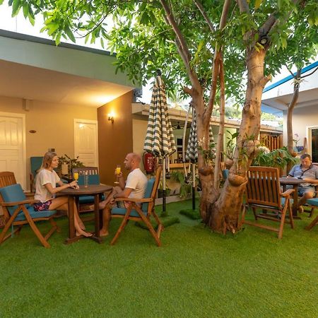 Gunbaru Inn Укулхас Экстерьер фото